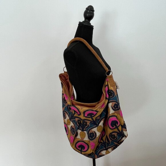 Free People Hypnotized Slouchy Tote - NWT - Picture 4 of 7